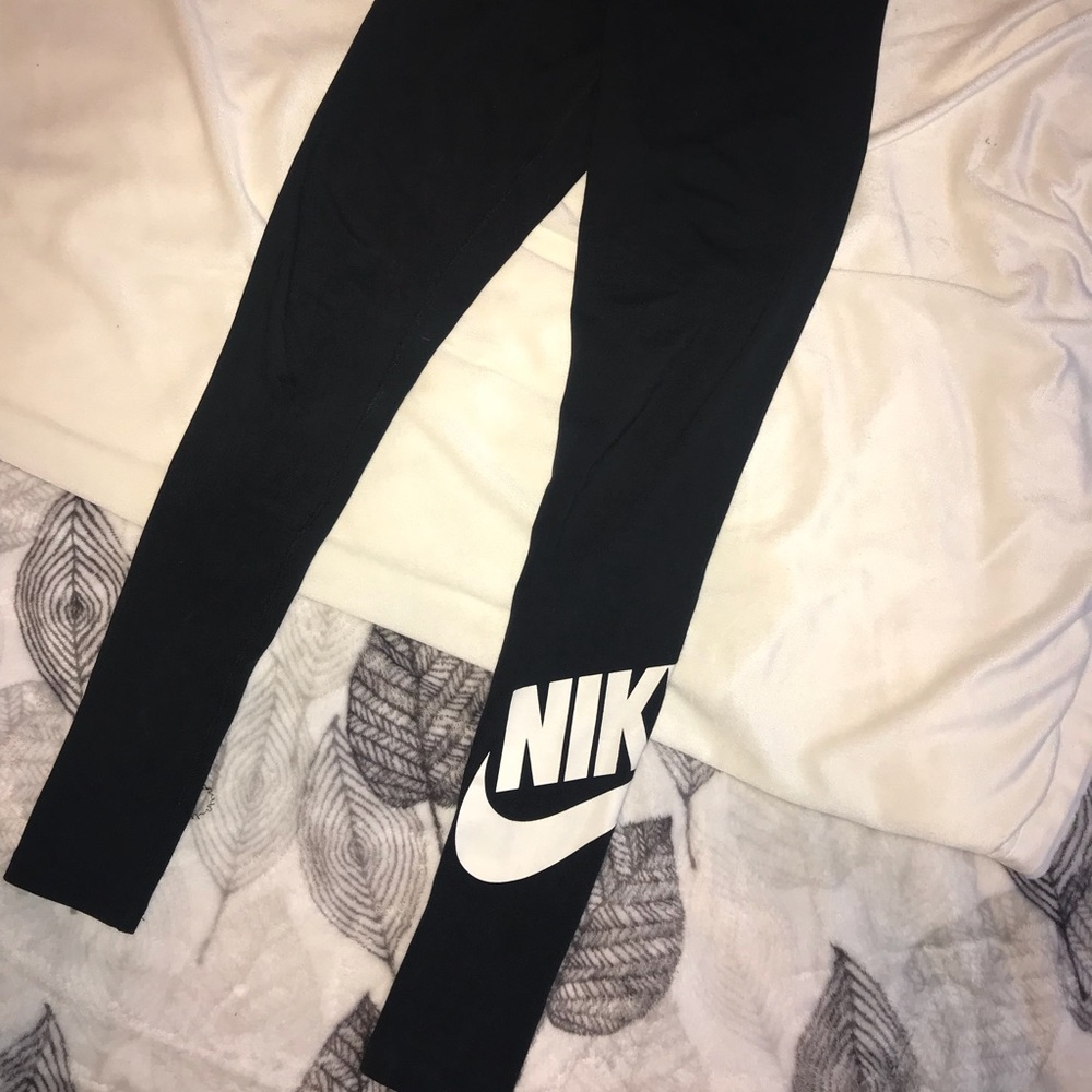 Nike leggings